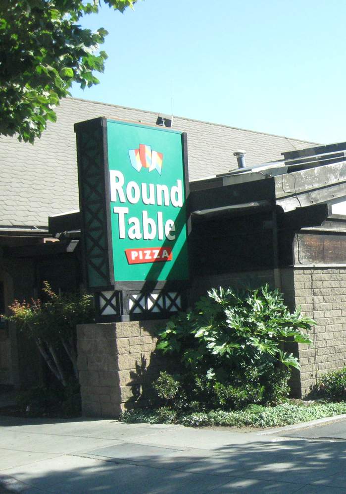 Round Table In Menlo Park, Round Table Menlo Park El Camino